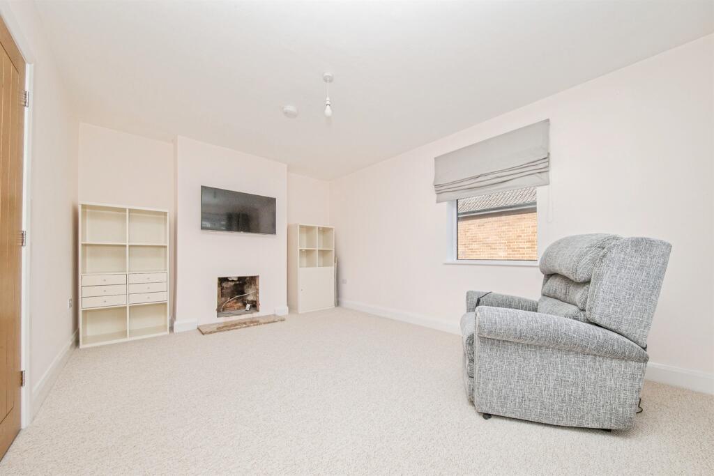 Baden Powell Drive, Colchester photo 3