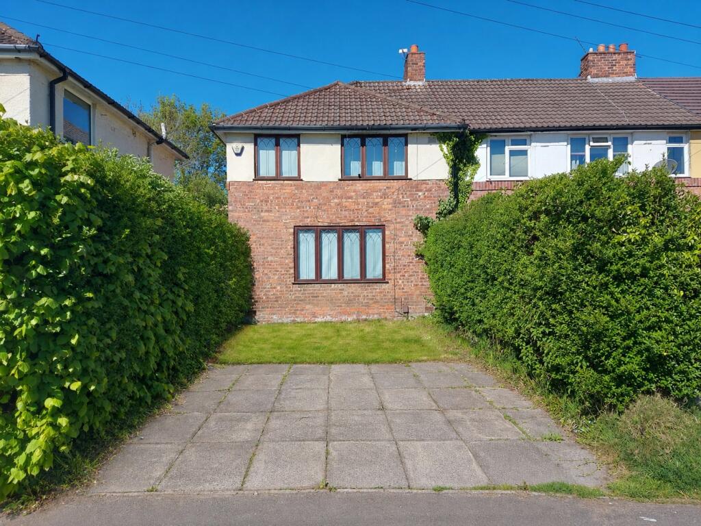 Main image of property: Lindfield Estate South, Wilmslow, Cheshire, SK9