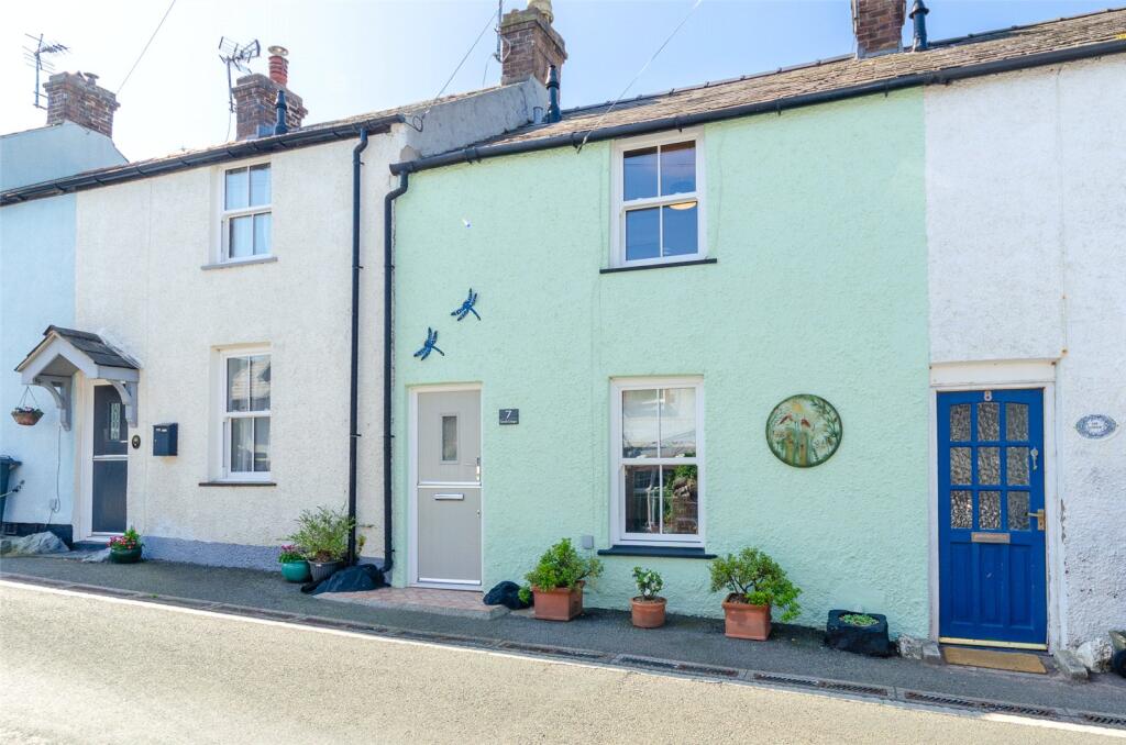 Main image of property: Tanrallt Cottages, Dwygyfylchi, Penmaenmawr, Conwy, LL34
