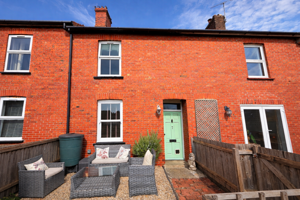 Main image of property: Gillingham