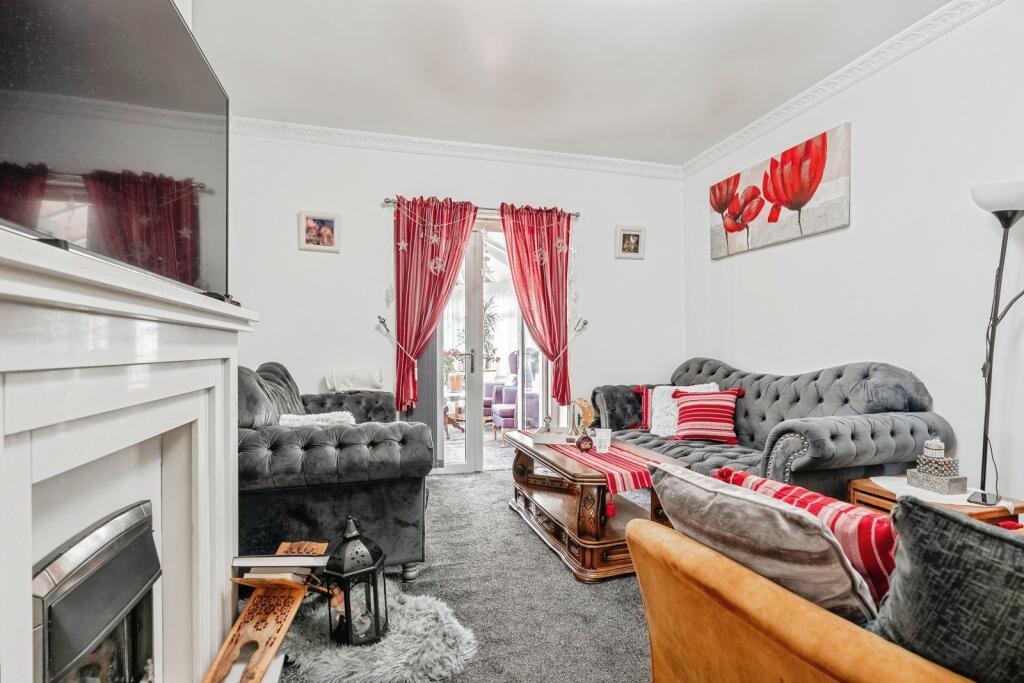 House in Hyndburn, Lancashire - View 6