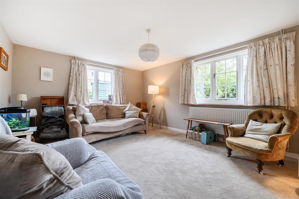 House in Milton Keynes - View 4