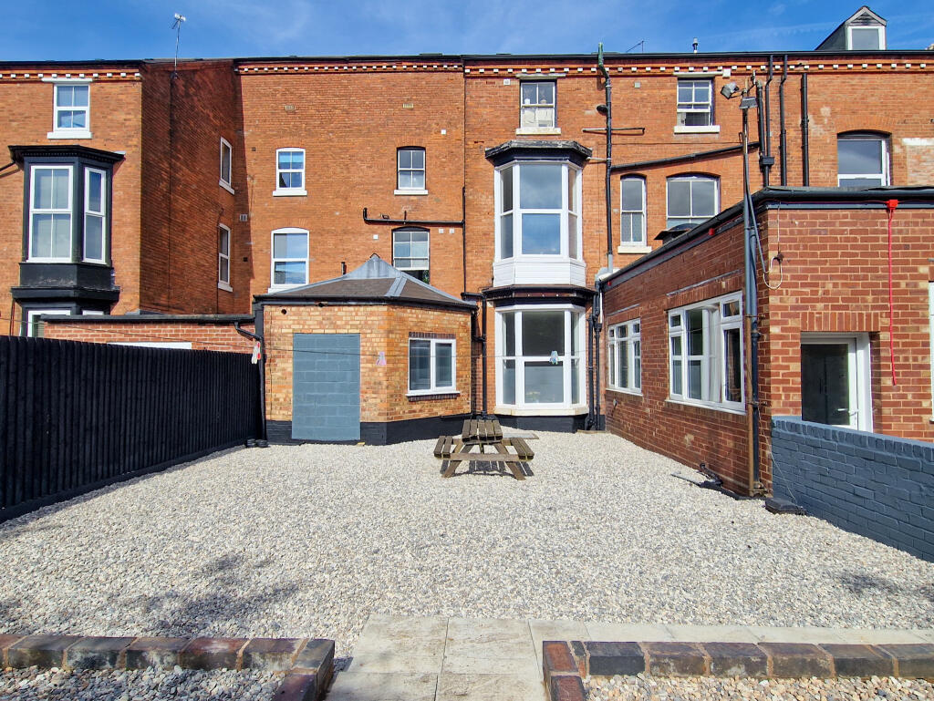 House in Birmingham - More