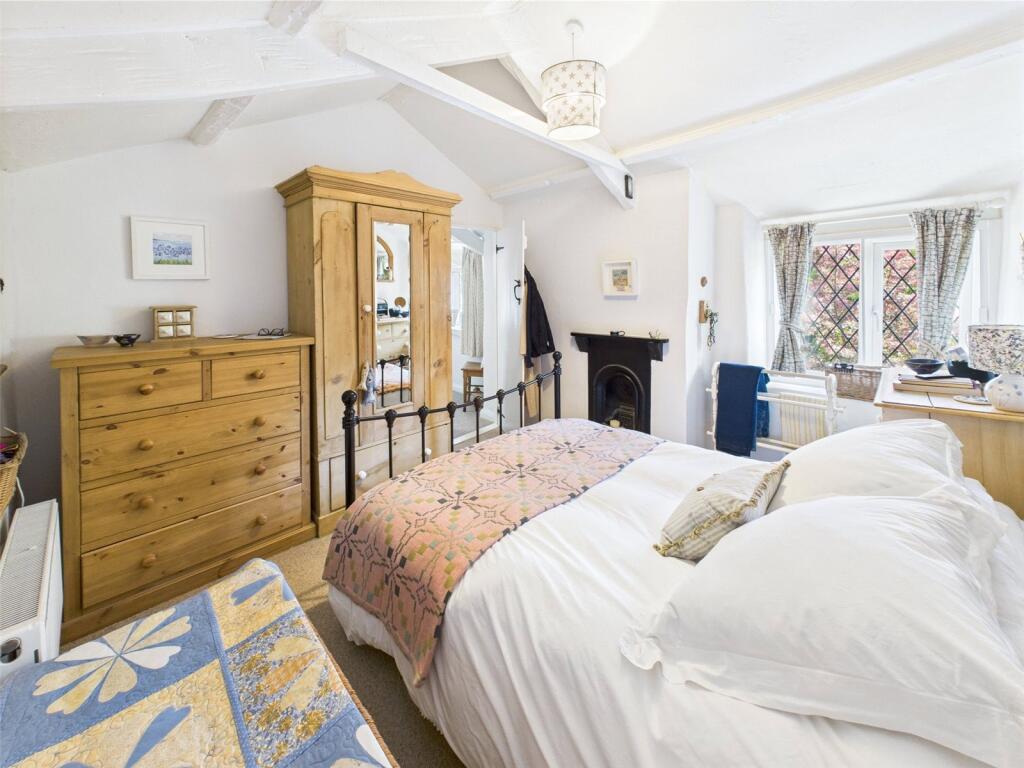 House in Exeter - View 5
