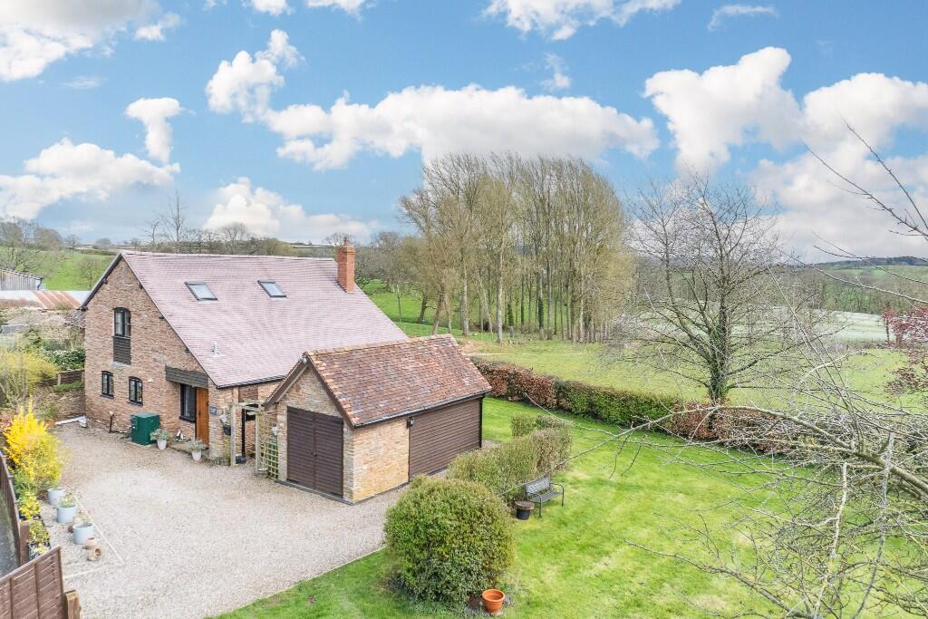 Main image of property: The Barn House, WR6 5AE