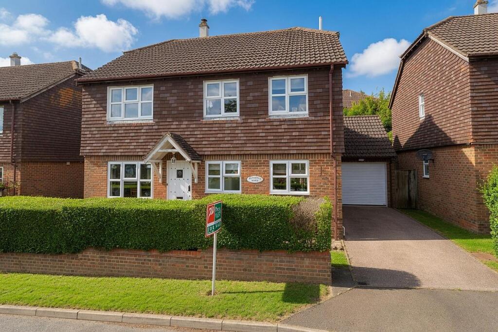 Main image of property: Weavering Street, Weavering, Maidstone