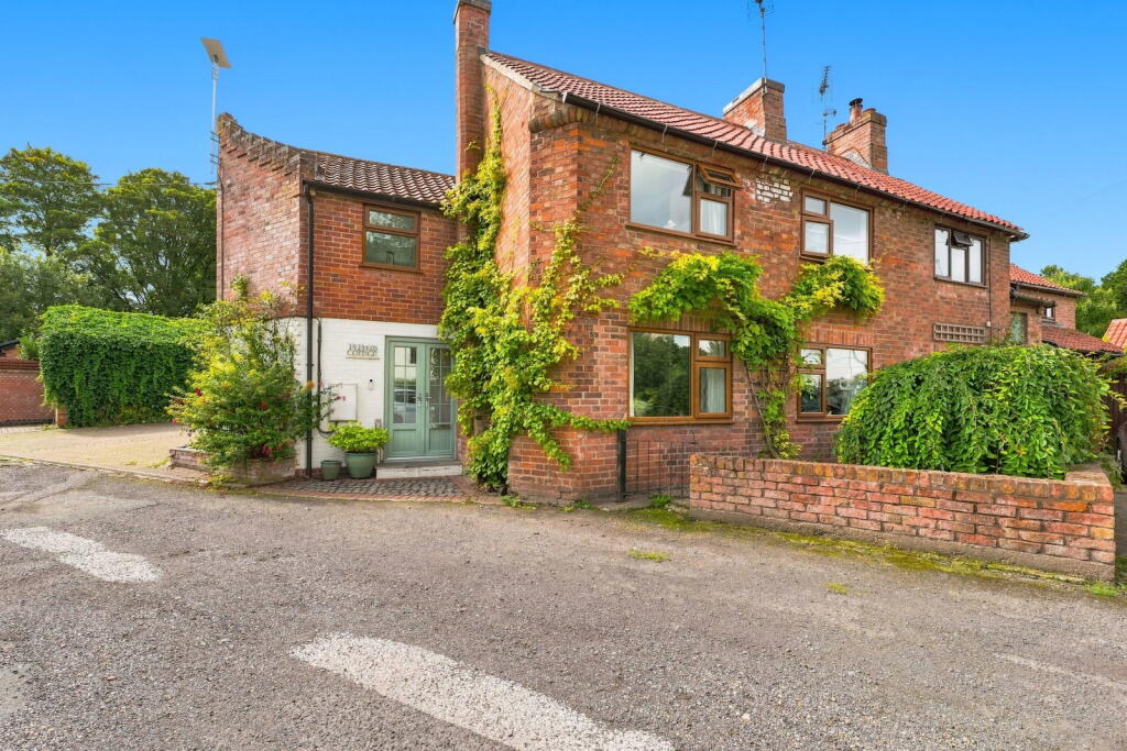 House in Newark and Sherwood, Caunton