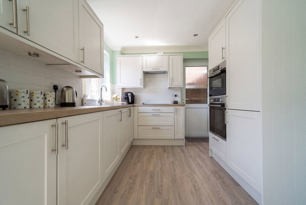 House in Solihull, Shirley - More
