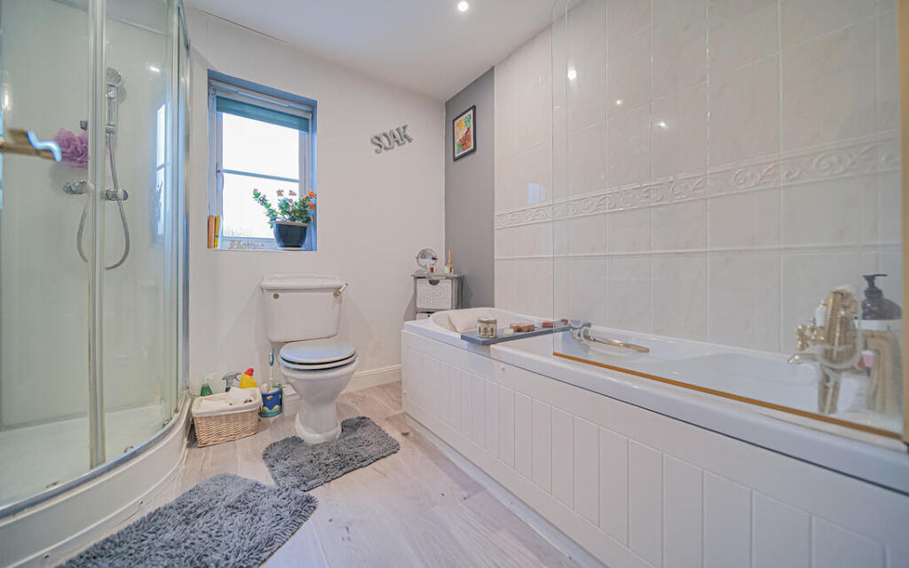 Additional image 20 of St Georges Place, Semington