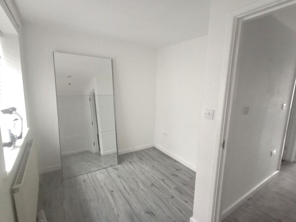 House in Walsall - View 5