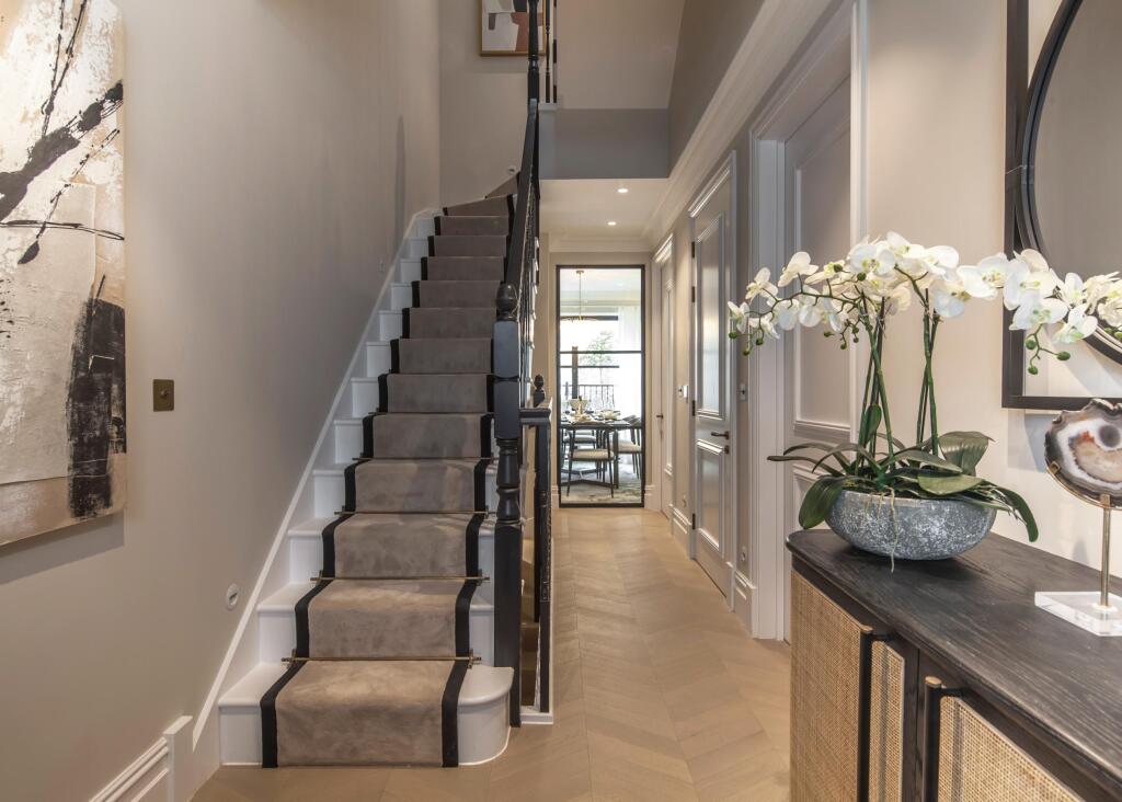 House in London - More