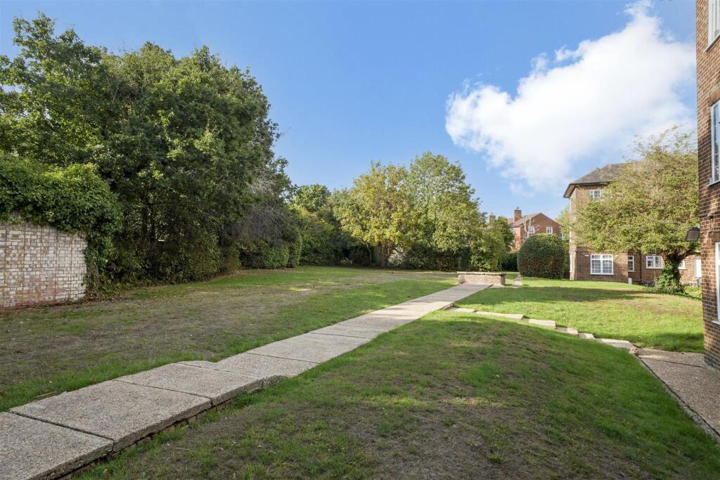 Property photo 8