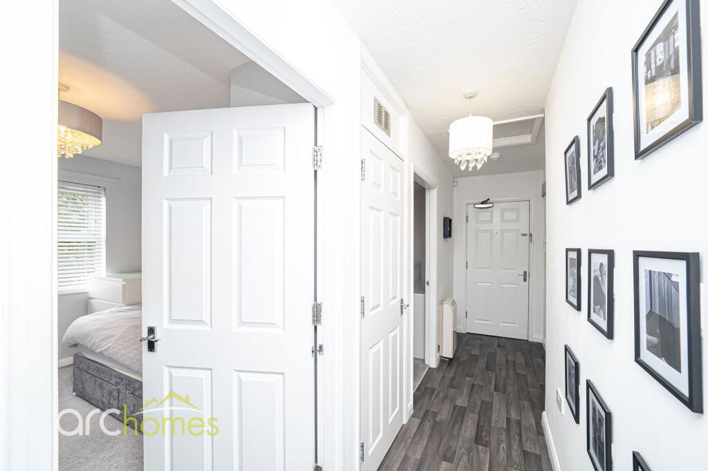 Apartment in Manchester - View 5