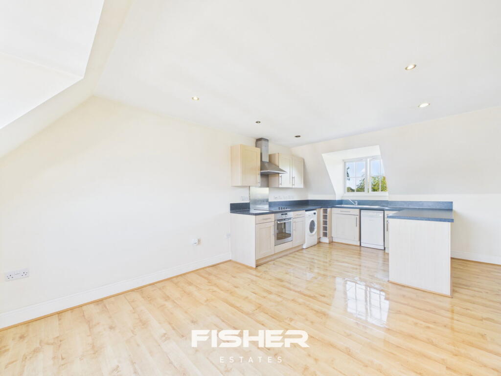 Apartment in Colchester - View 3