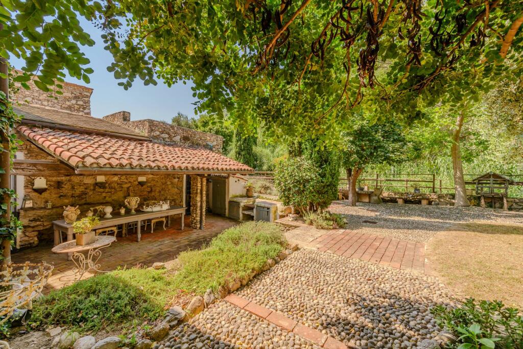 Main image of property: Liguria, Savona, Cisano sul Neva