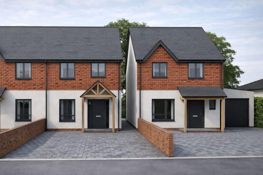 Main image of property: Ashburton Road, Bovey Tracey, Devon, TQ13 9BY