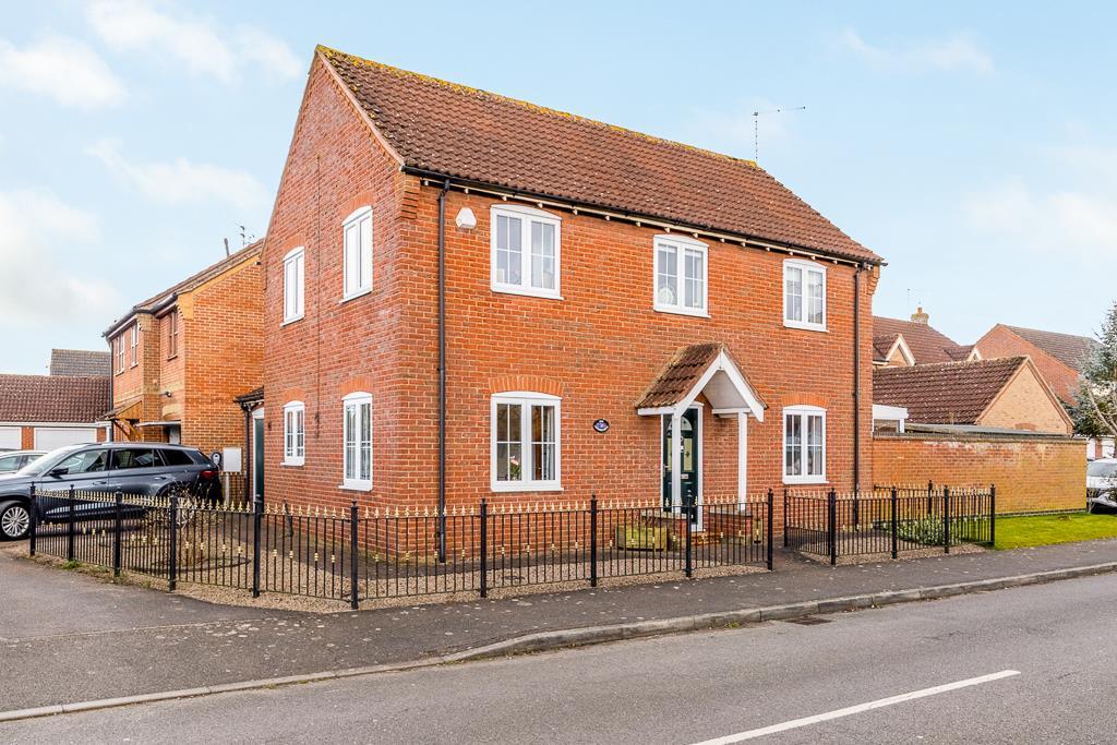 3-bed detached on Lavender Drive, Spalding, £275,000
