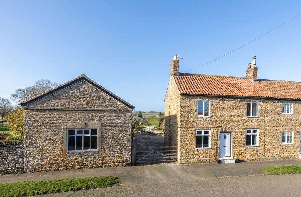 Main image of property: Hutton Buscel, Scarborough 