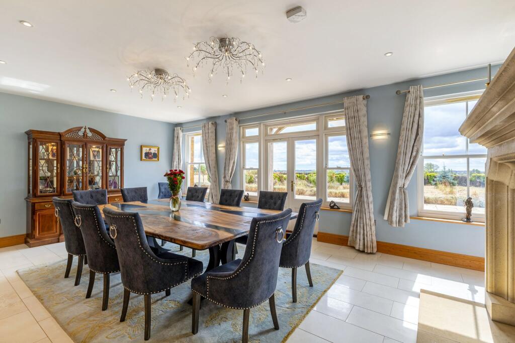 House in Middleton Cheney, West Northamptonshire - View 5