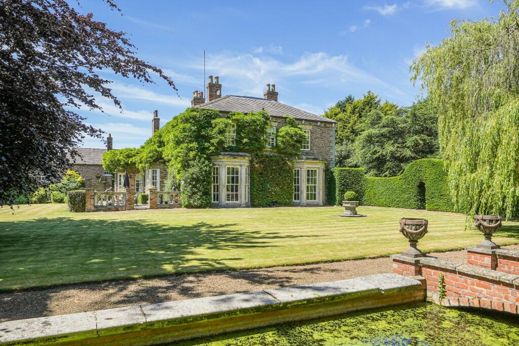 Heaton Park, Aldborough YO51 9HE photo 2