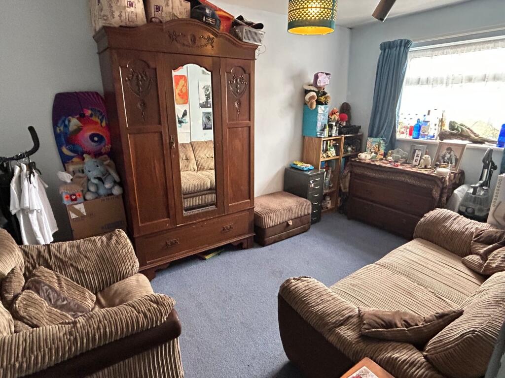 House in Warwick, Lillington, Royal Leamington Spa - View 5