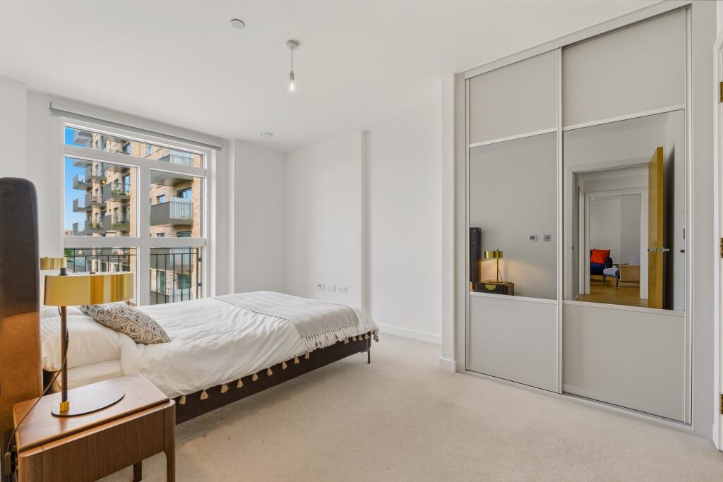 Apartment in London - View 4