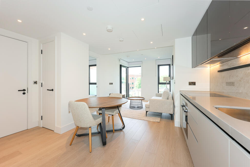 Main image of property: White City Living, Westmont Apartments, Fountain Park Way, White City, W12