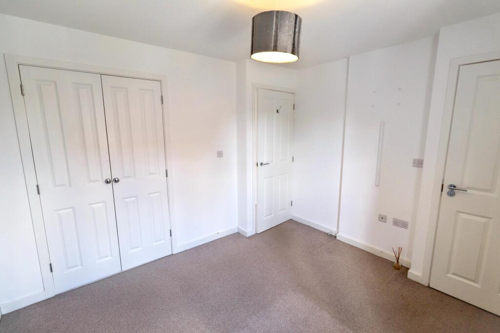 House in Peterborough - View 5