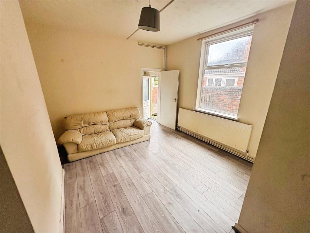 Apartment in Wolverhampton - View 5