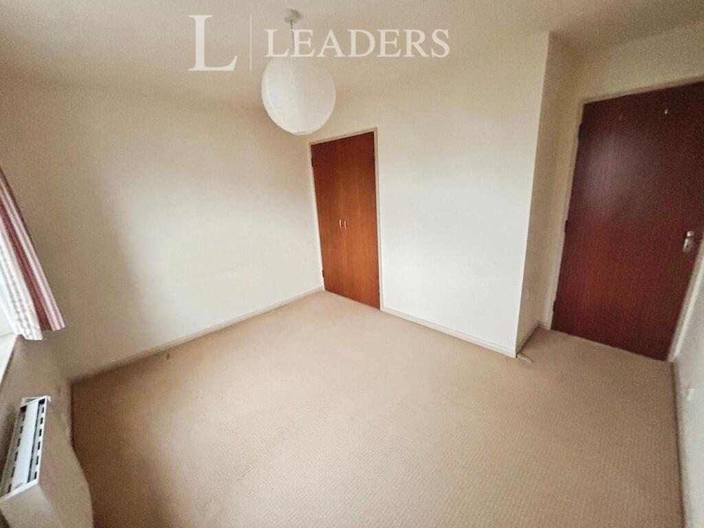 Apartment in Portsmouth - More