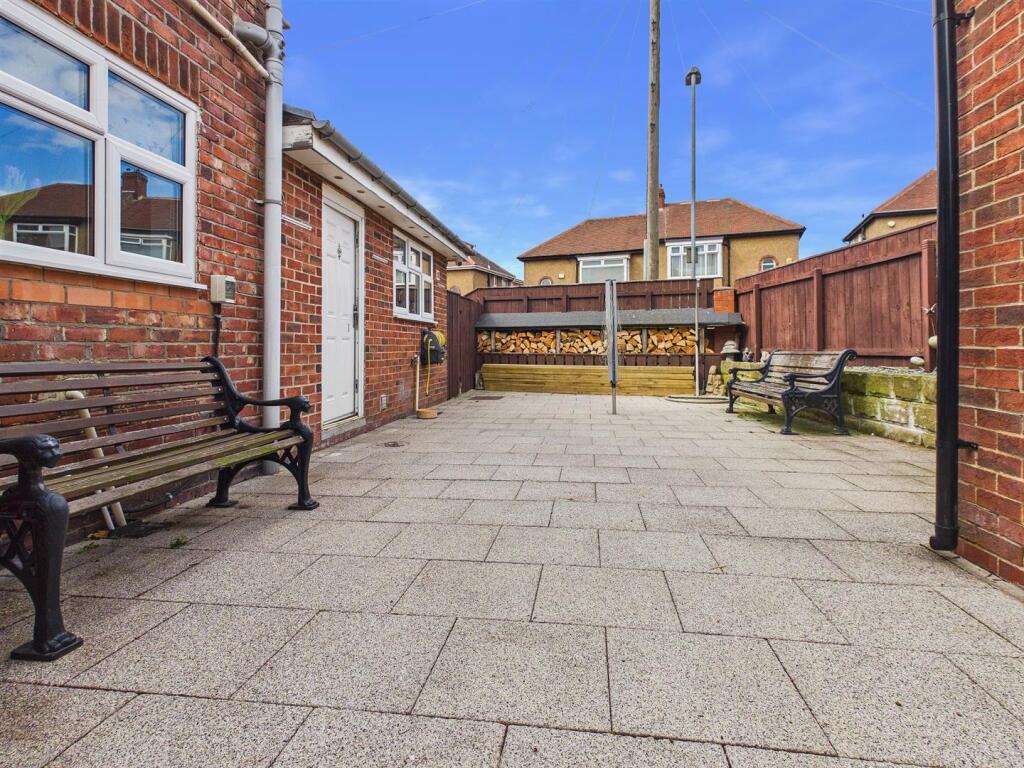 House in Gateshead, Eighton Banks, Low Fell - View 4
