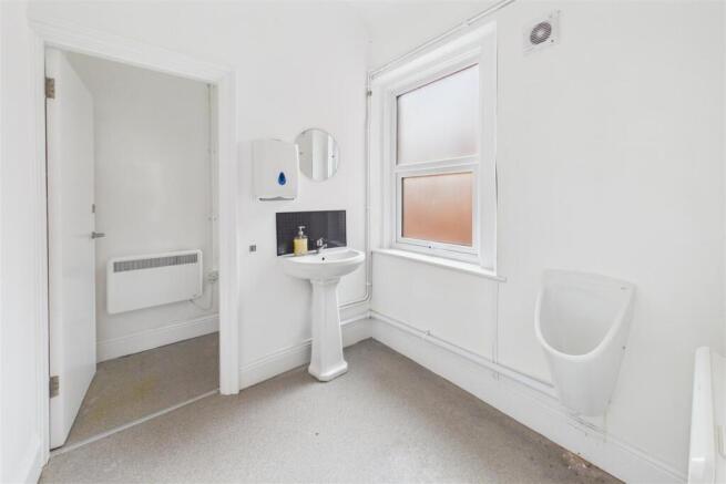 11 Huntspill Road, Highbridge, Somerset TA9 3DD |