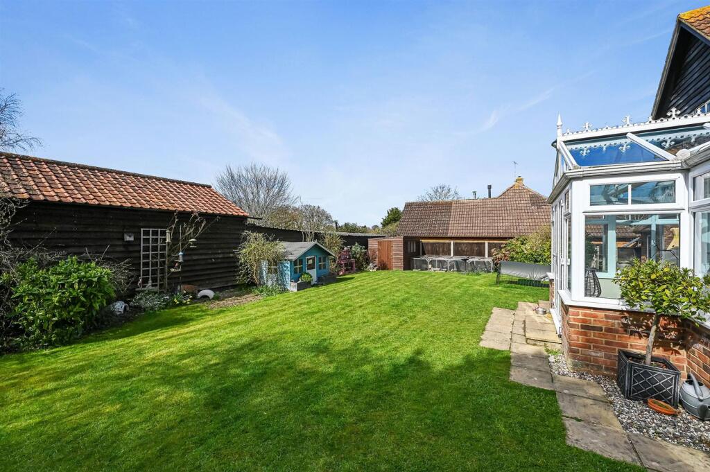 Maldon Road, Hatfield Peverel, Chelmsford photo 4