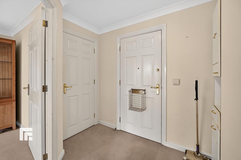 Apartment in Cardiff - View 5
