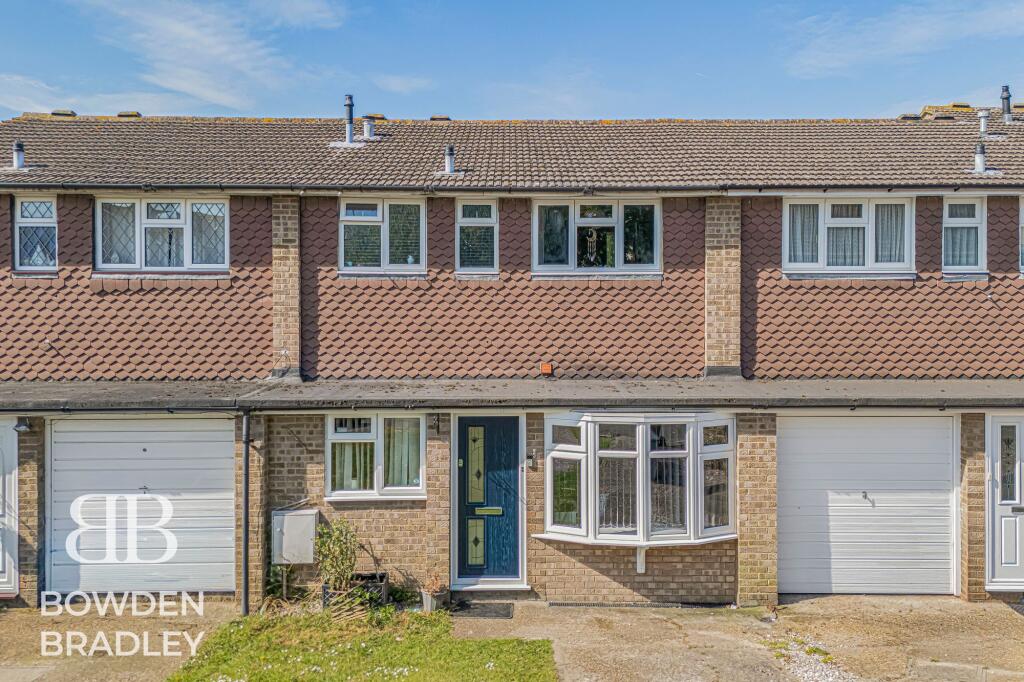 4-bed terraced on Hannards Way, Hainault, IG6, £450,000