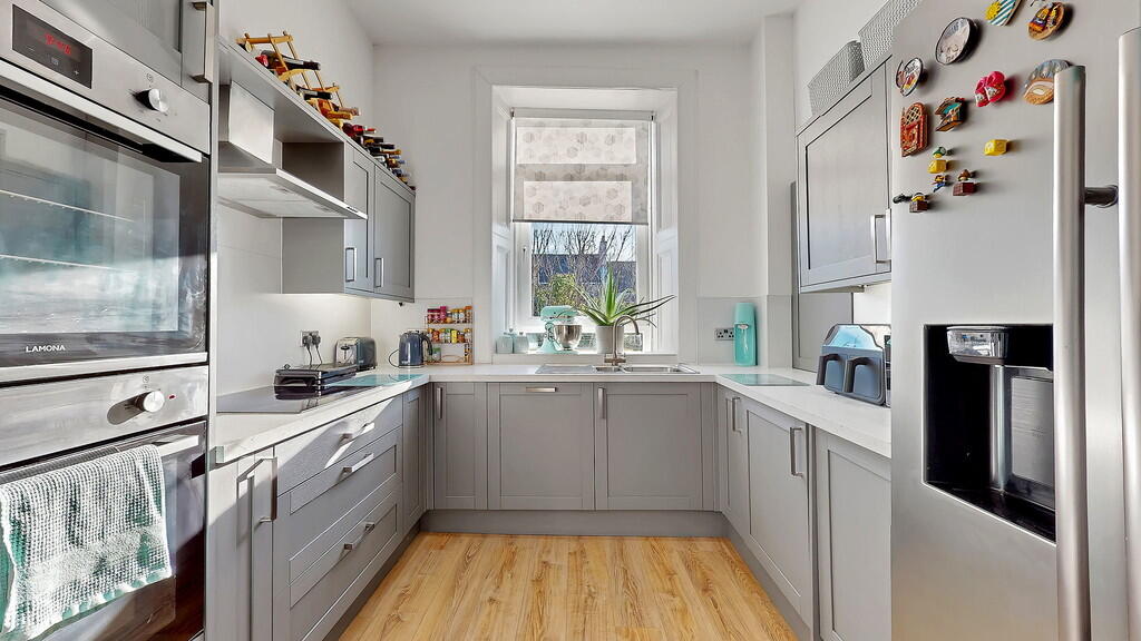 Apartment in Glasgow, Queen's Cross, North Woodside - View 5