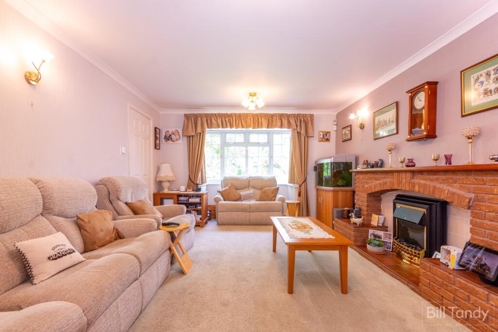Hunslet Road, Burntwood, WS7 photo 2