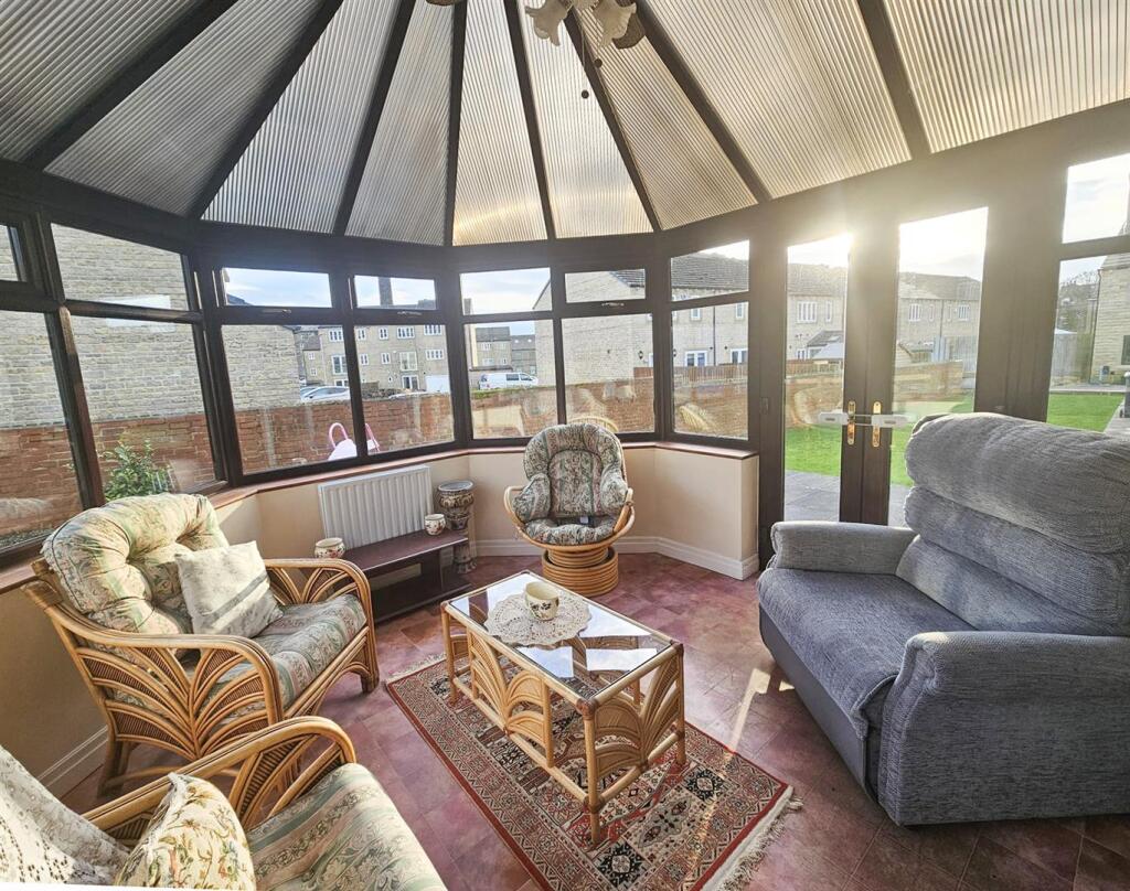 Additional image 7 of St. Johns Close, Silsden
