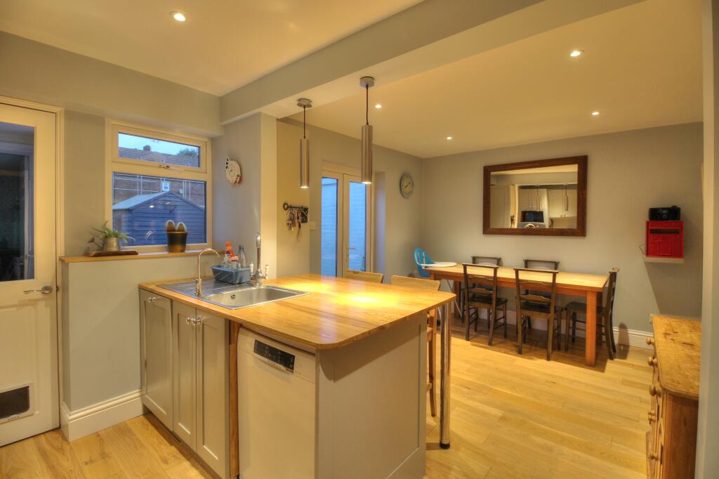 House in East Hampshire, Petersfield - View 4