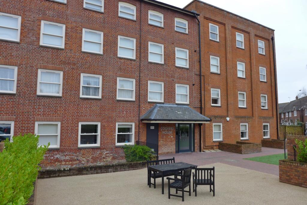 Main image of property: Romsey The Horsefair UNFURNISHED