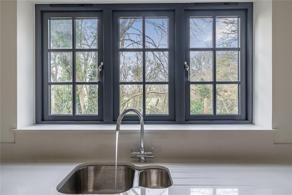 Additional image 7 of King Alfreds Drive, Wincanton, Somerset, BA9