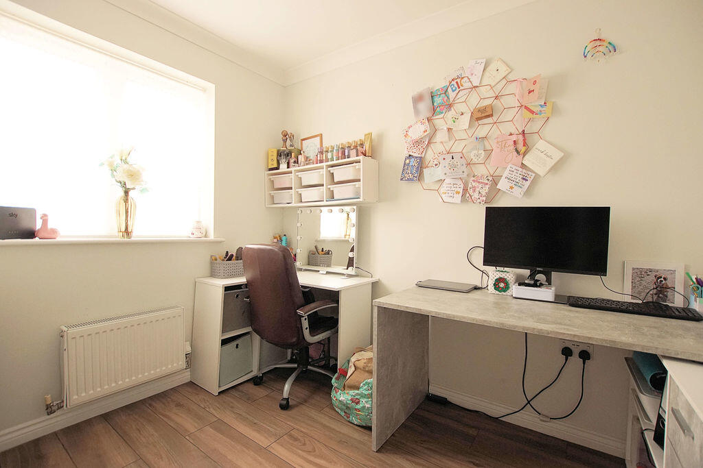 House in Gosport, Lee-on-the-Solent - View 5