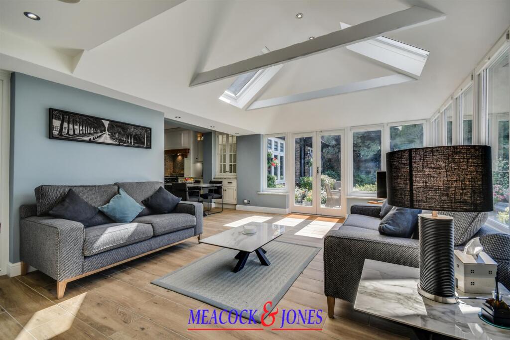 House in Chelmsford - More