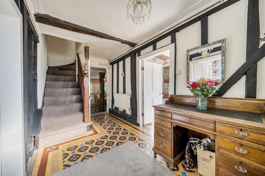 House in Llandrindod Wells, Knighton - View 2