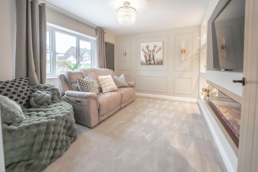 House in Willaston, Ellesmere Port - View 5