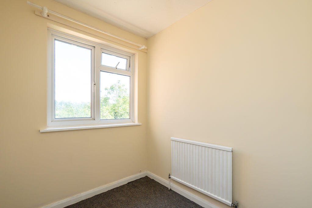 Charles Avenue, Chichester - View 5