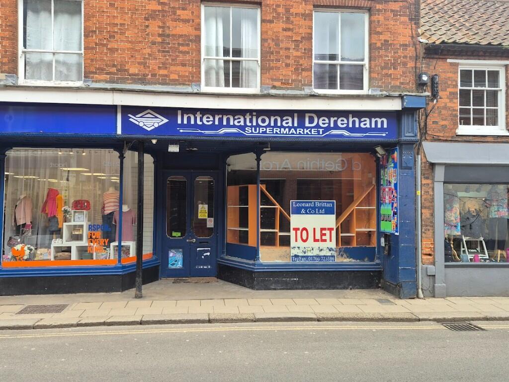 Main image of property: 17 High Street, Dereham, Norfolk, NR19