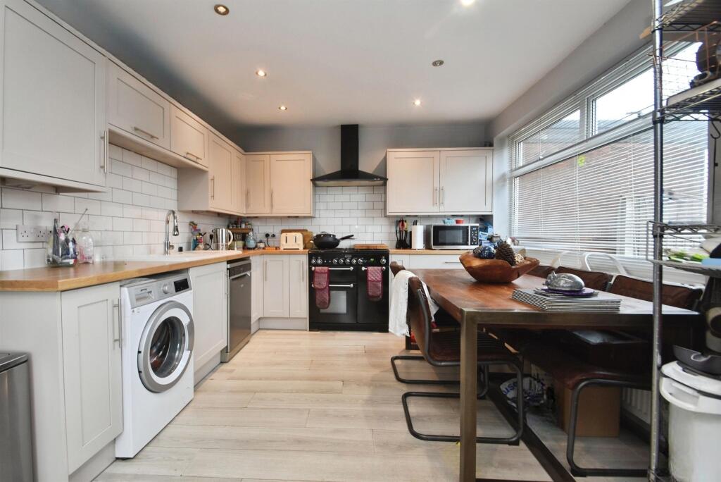 Main image of property: Wedderburn Avenue, Harrogate