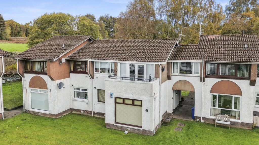 2-bed flat on Libo Place, Erskine, £130,000