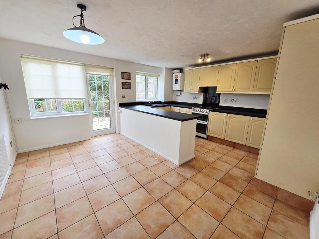 House in London - View 3